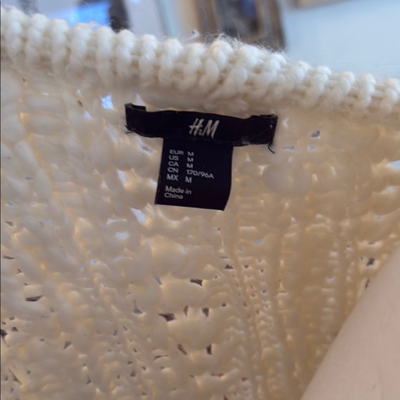 H&M Cream Chunky Cable-Knit Cardigan - Picture 2 of 3